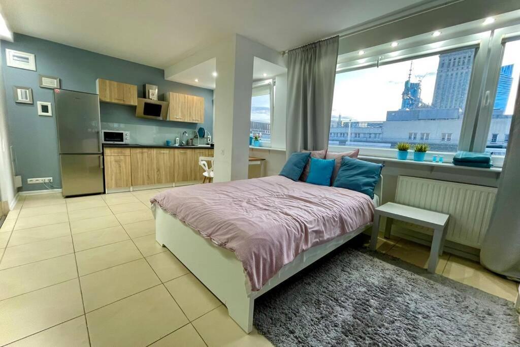 Appartamento Gold 3 Metro X2 Wifi 300 Mbs 60'Tv Netflix Hbo Appletv+ Varsavia Esterno foto